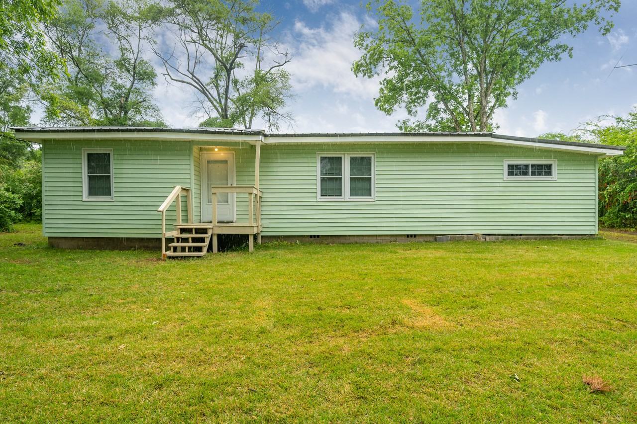 120 Railway Fuel Rd - Photo 2 of 24