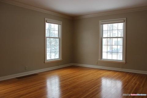 4944 Knox Ave S - Photo 3 of 12
