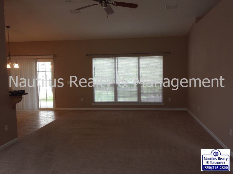 3316 Azalea Cir - Photo 3 of 10