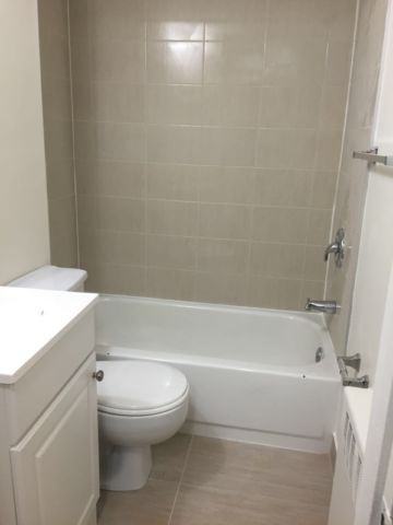 Hutchison - Photo 5 of 7