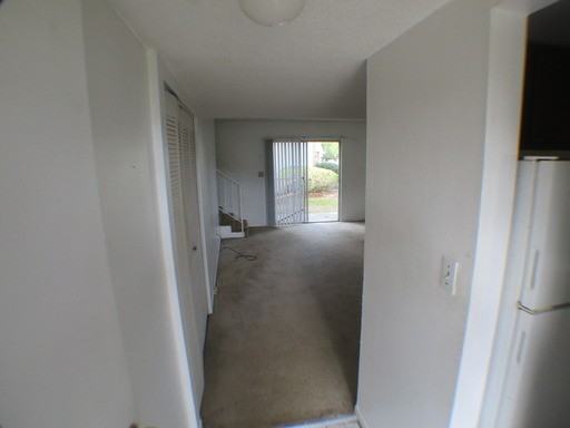 1571 SE 27th St - Photo 2 of 11