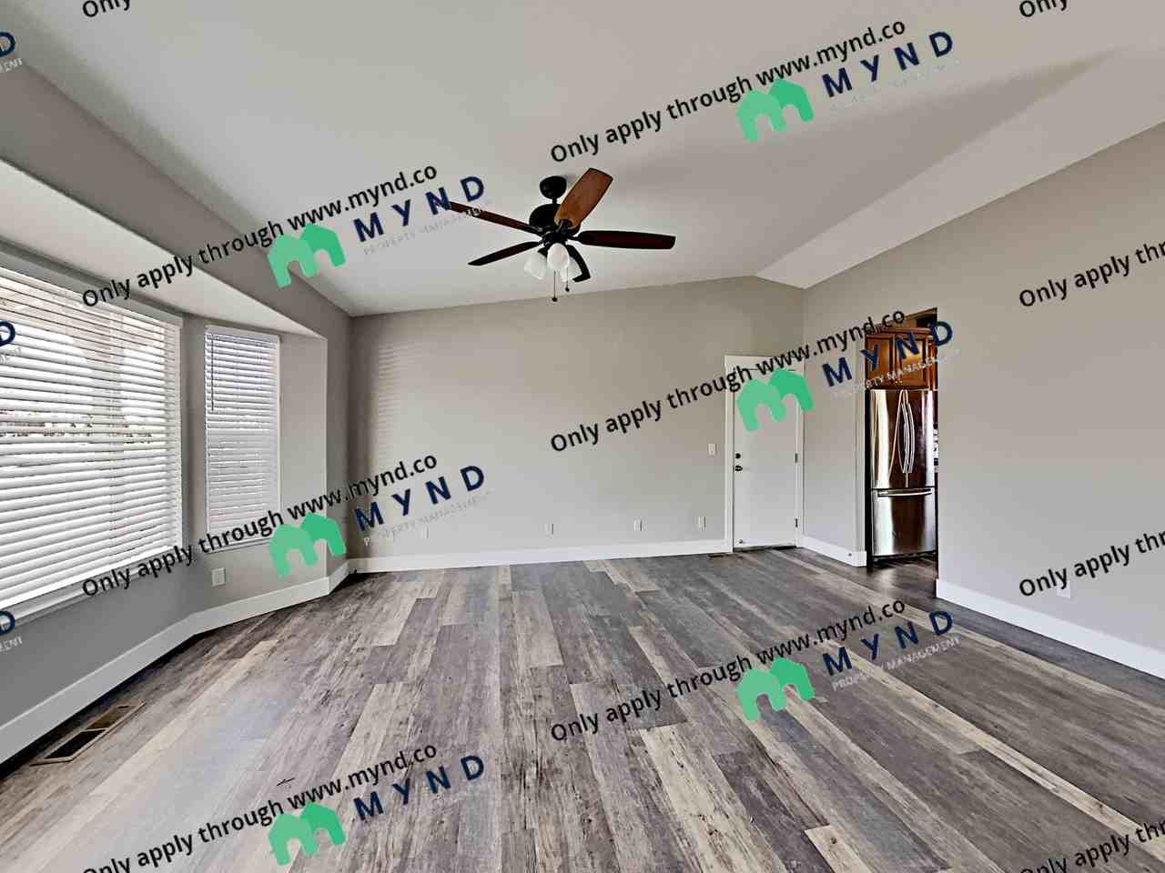 1074 Spoonbill Dr - Photo 2 of 16