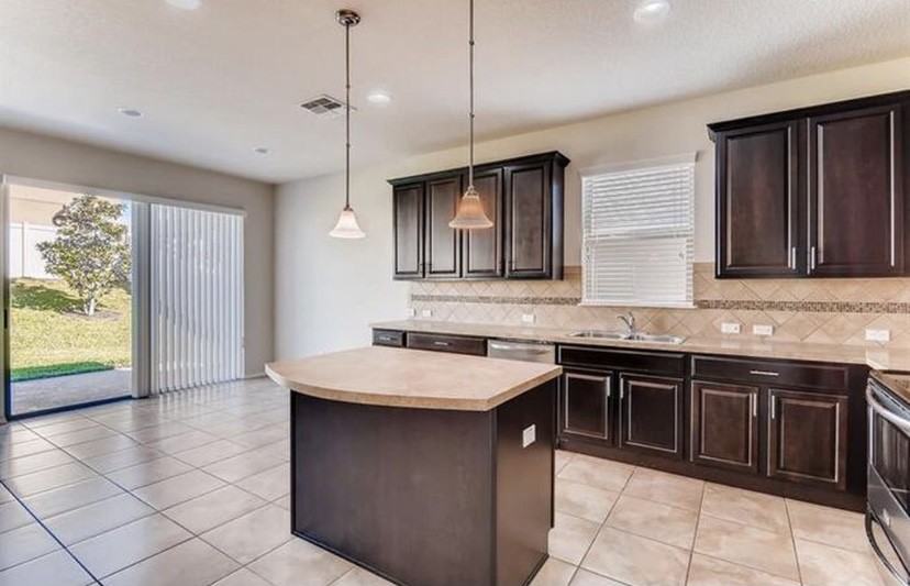 20919 Oldenburg Loop - Photo 2 of 15