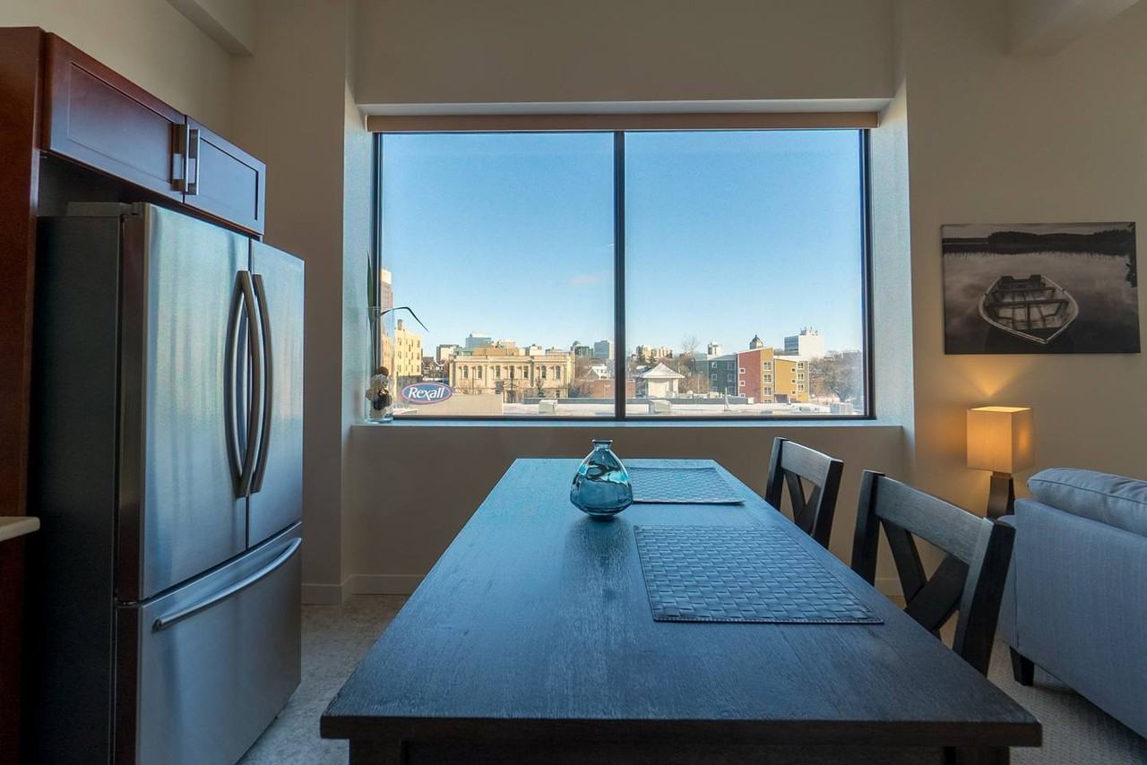 Executive Stay - Photo 4 of 7