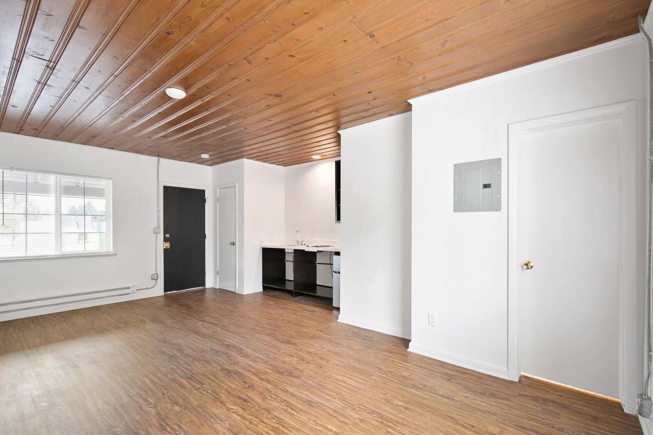 The Brandin' Iron Apartments - Photo 2 of 20
