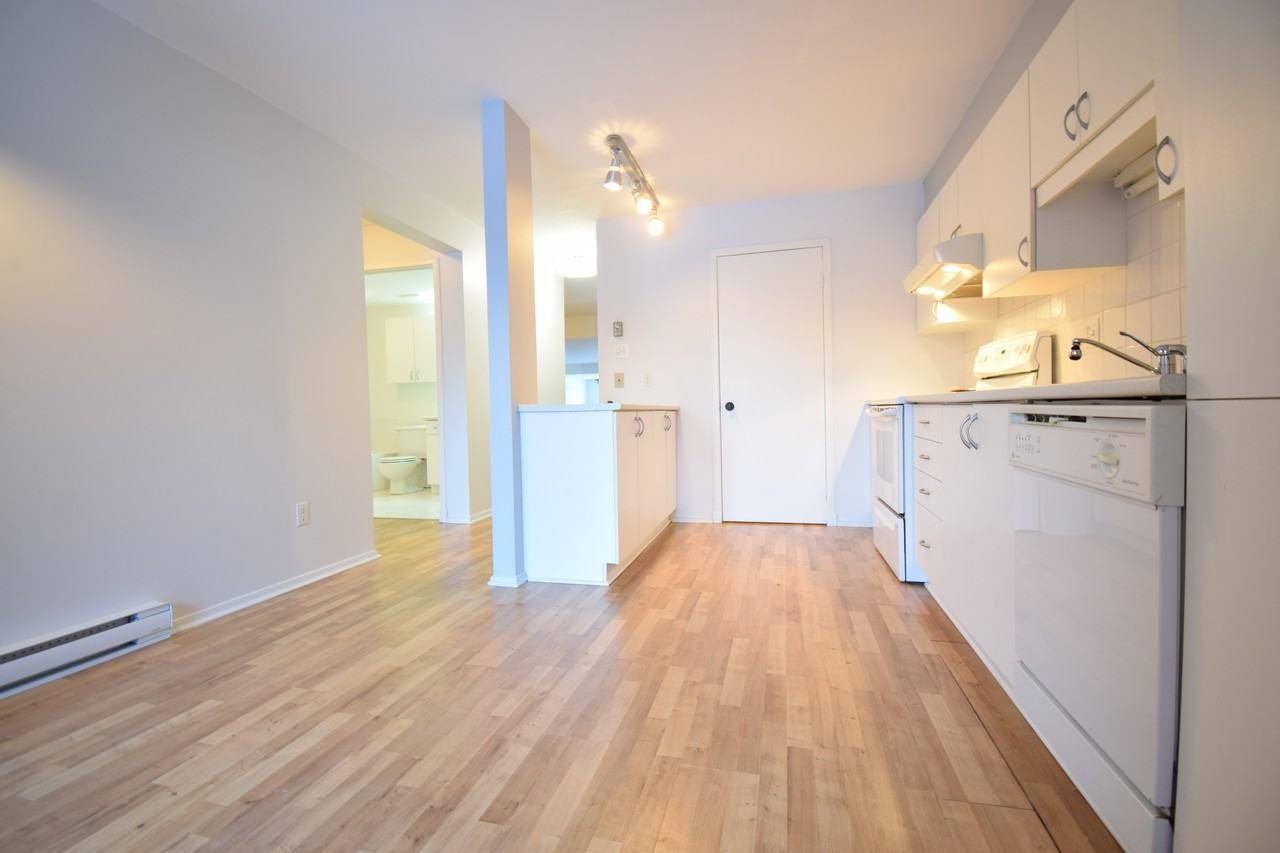 17 Place du Soleil #101 - Photo 2 of 20