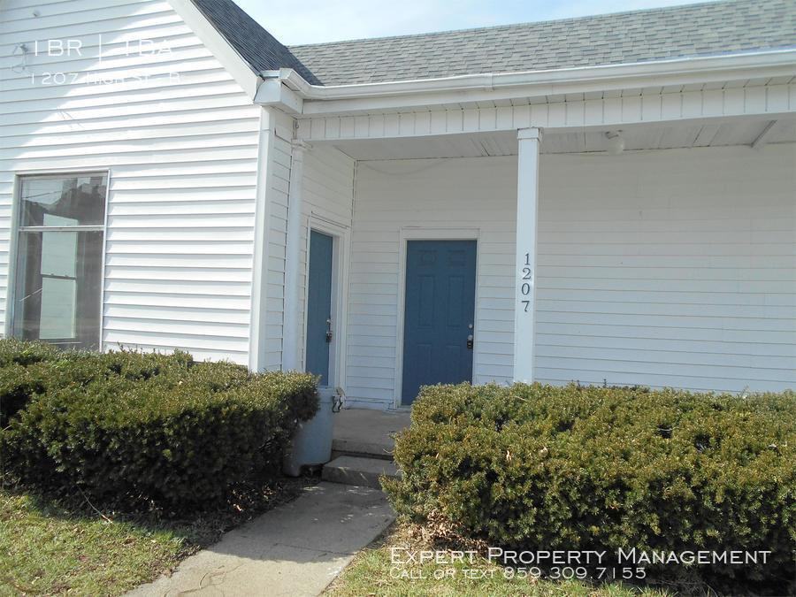 1207 High St #B