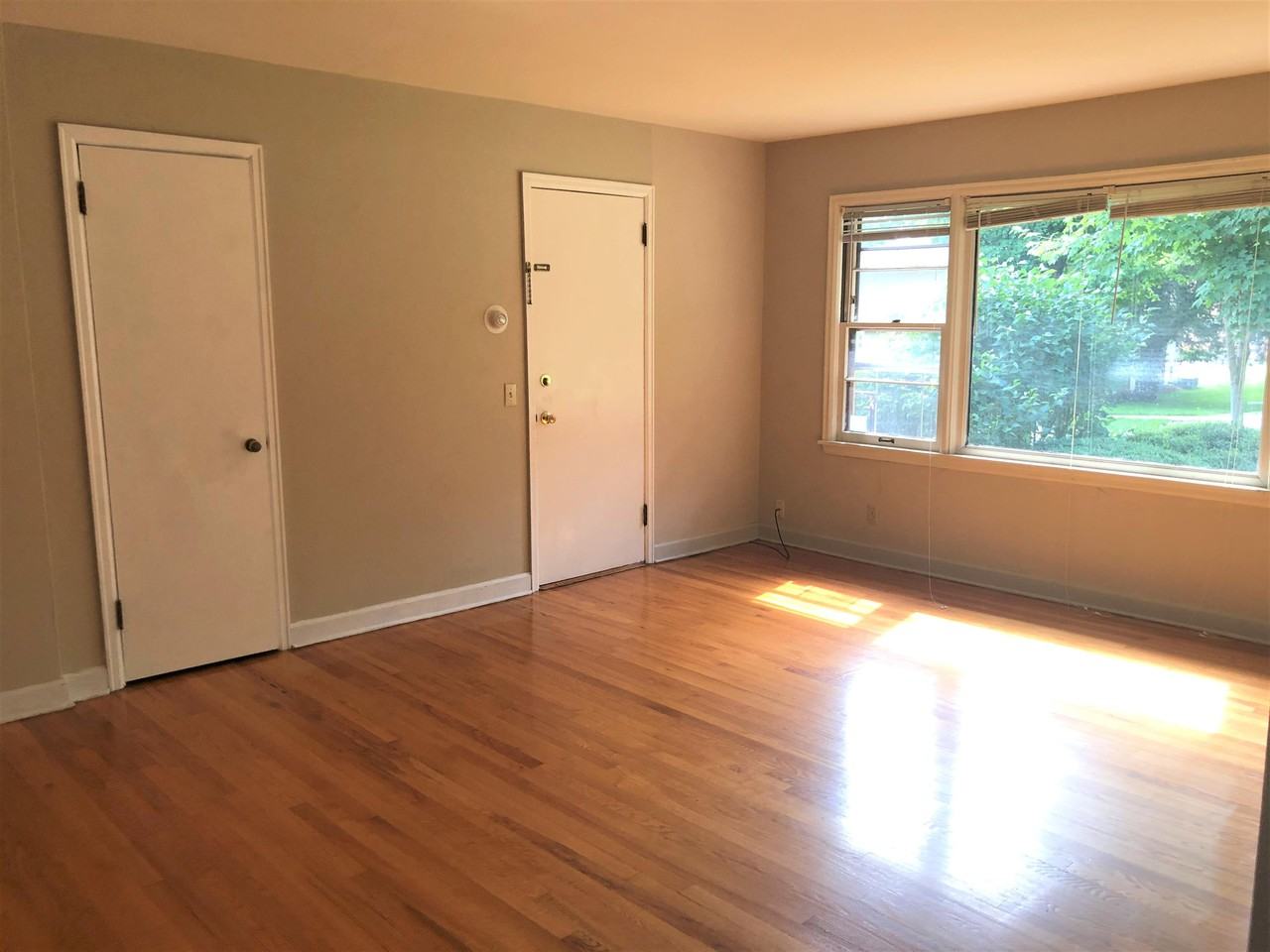 409 Palomino Lane1N #1N - Photo 3 of 16