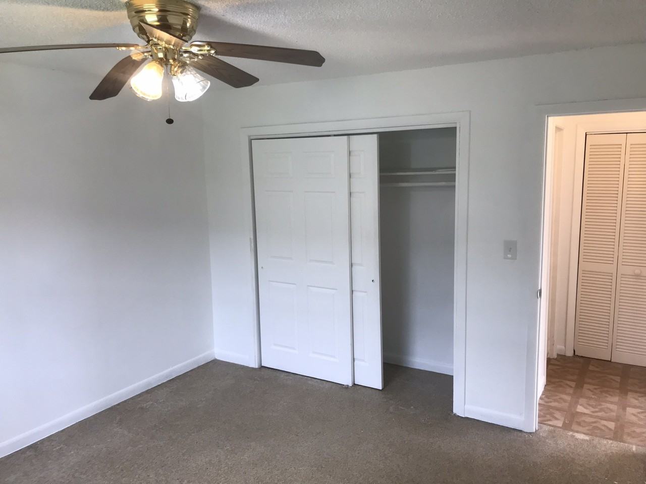 440 Northwest 13th Street #1 - Photo 3 of 7