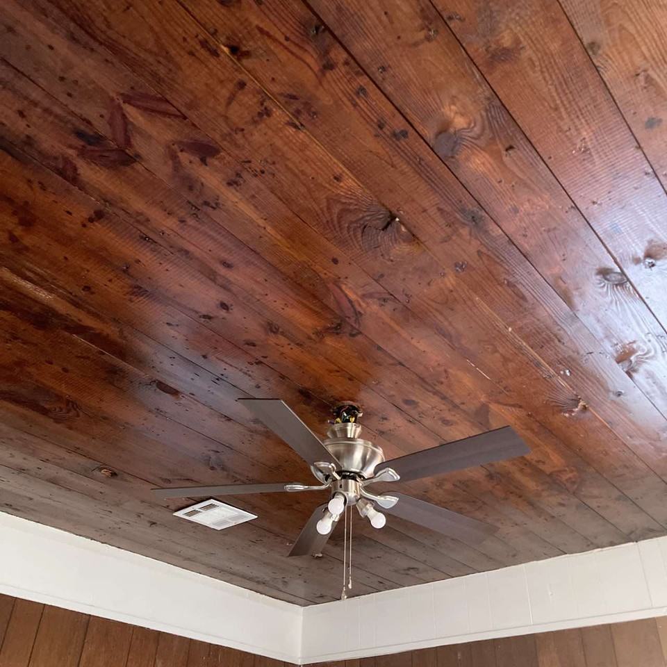 2812 Gordon Ave #1 - Photo 4 of 17