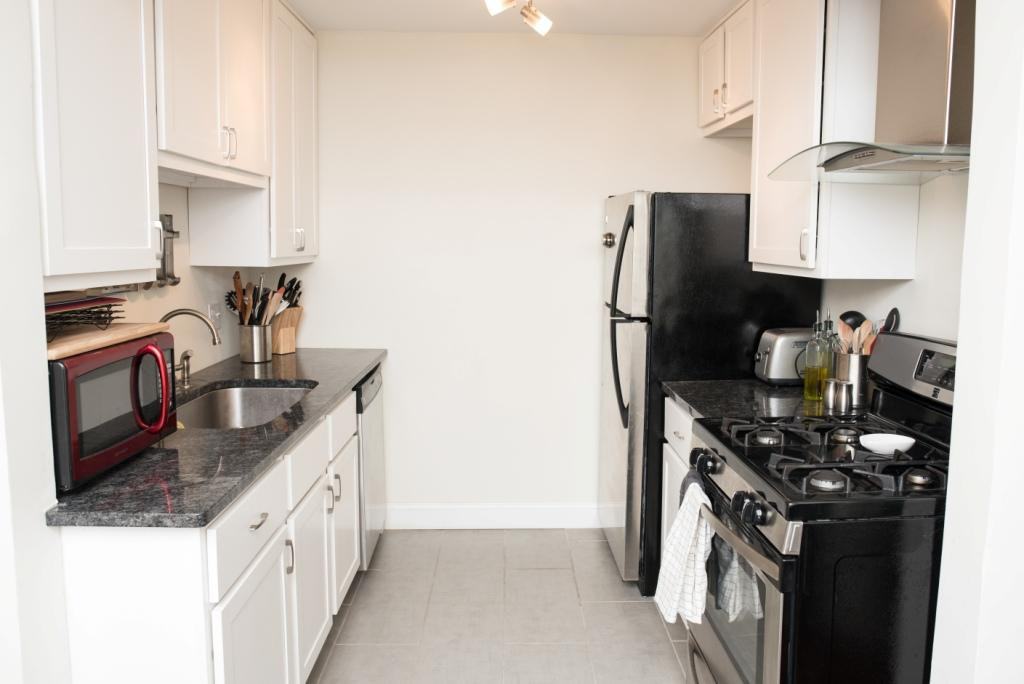 2023 Edgecliff PointApt 2 #2 - Photo 5 of 22