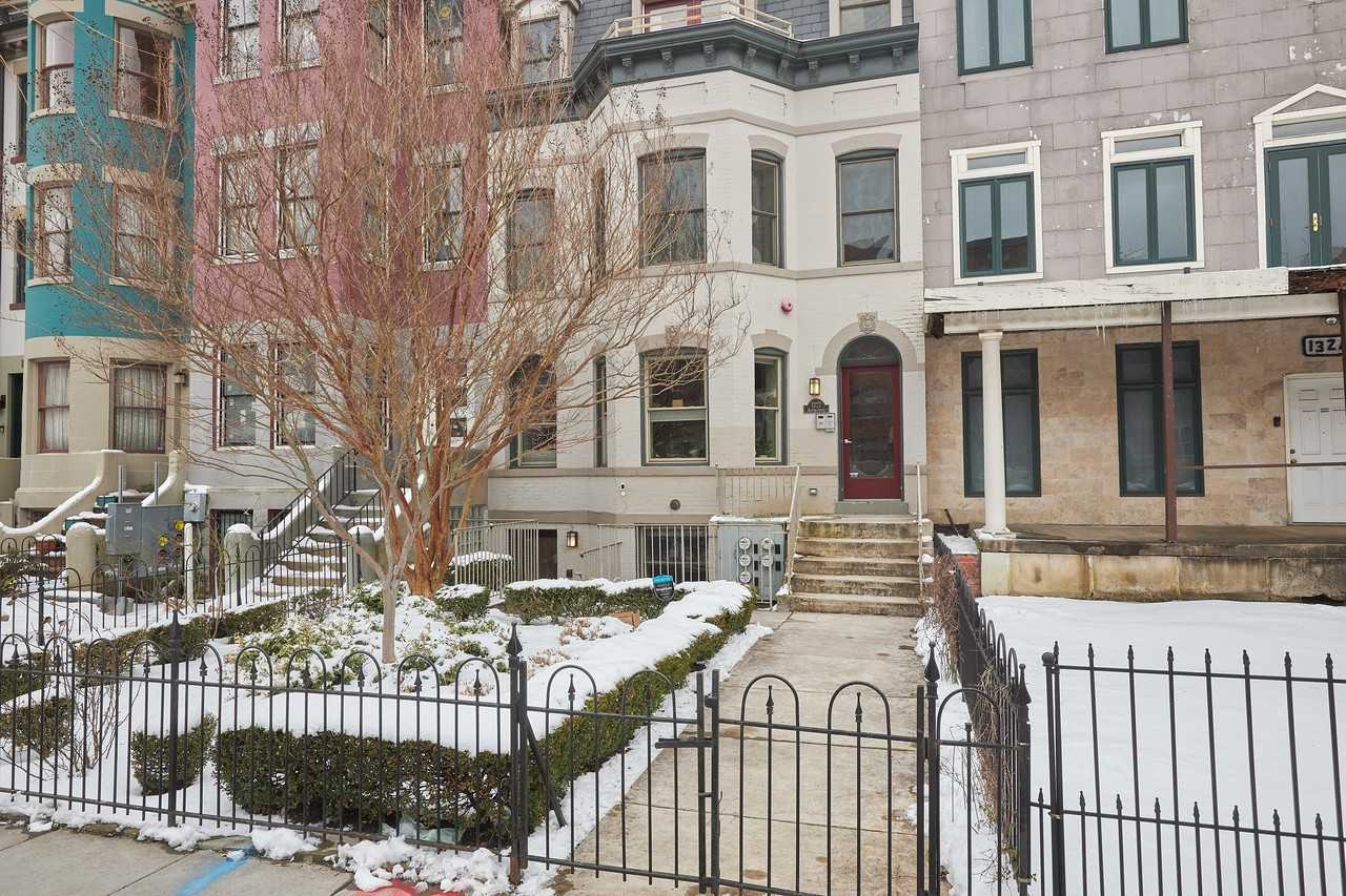 1322 Kenyon Street Northwest #4 - Photo 2 of 33