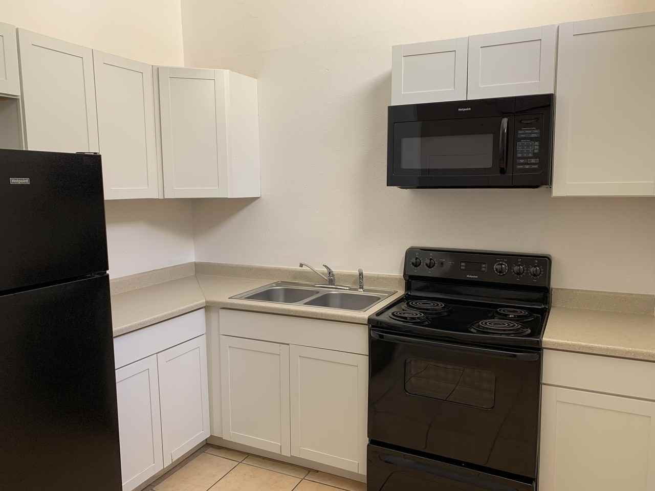 1 E Navajo Rd #6 - Photo 2 of 9