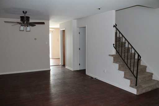 2405 Walnut Ridge Dr - Photo 3 of 14