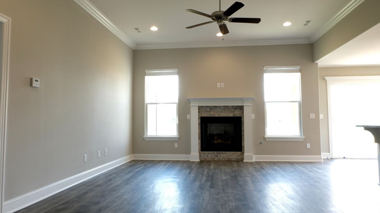 468 N Yona Ln - Photo 2 of 20