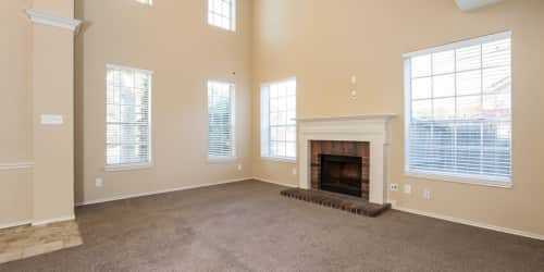 6722 Springcrest Dr - Photo 3 of 25