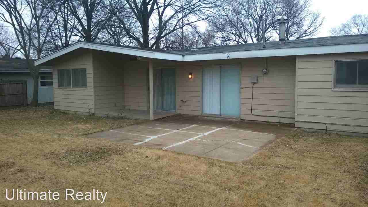 410 Ridge Dr - Photo 3 of 14