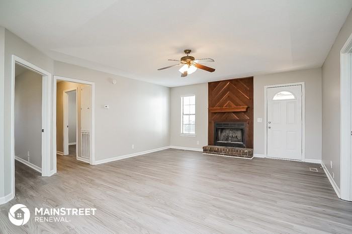 600 Arbor Ct - Photo 3 of 16