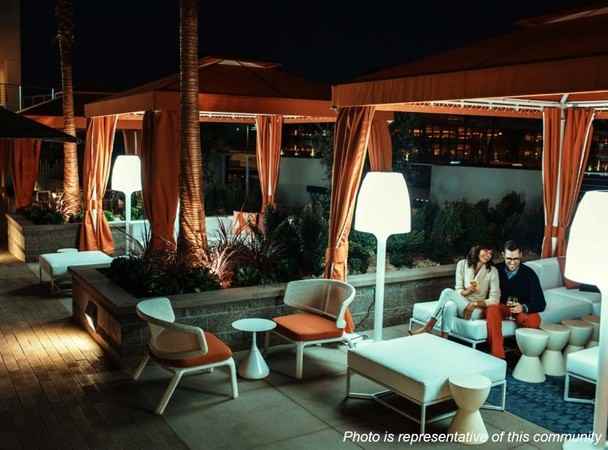 1801 E 51st St - Photo 3 of 12