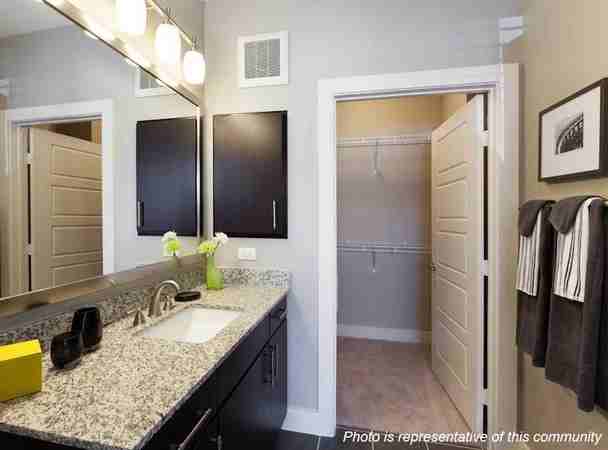 1801 E 51st St - Photo 7 of 12