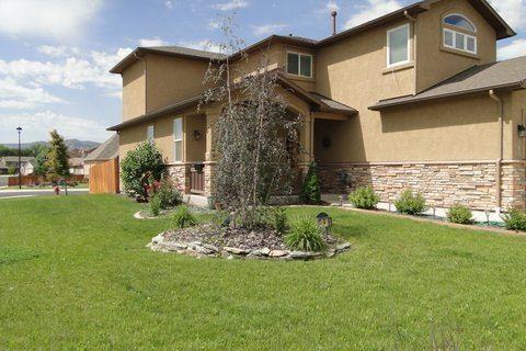 998 Moores Diamond Drive - Photo 2 of 5