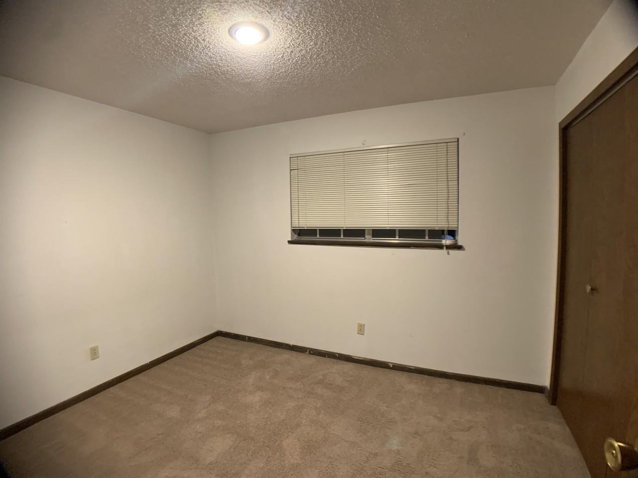 218 N 11th St #12 - Photo 6 of 13