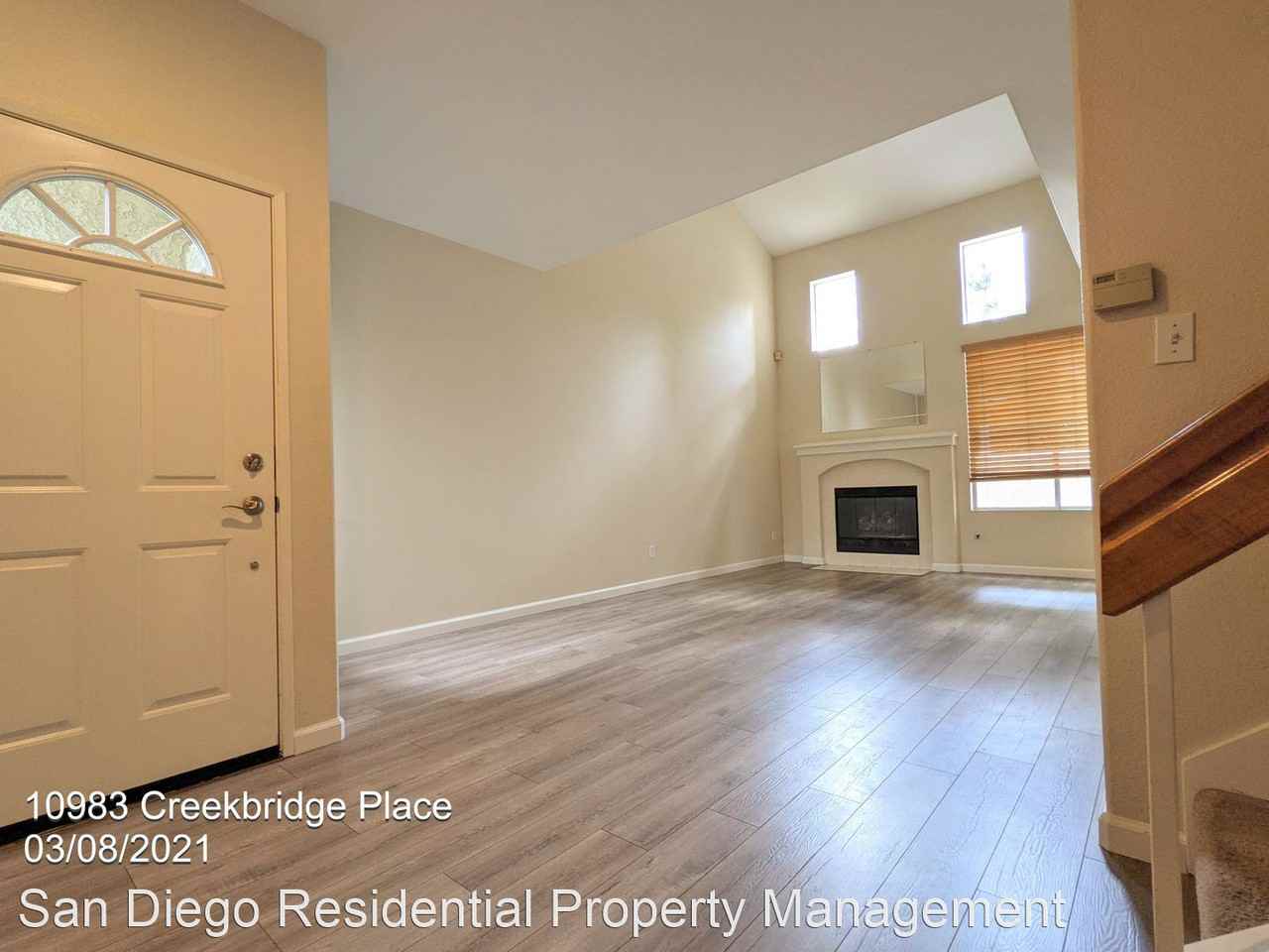 10983 Creekbridge Pl - Photo 3 of 24