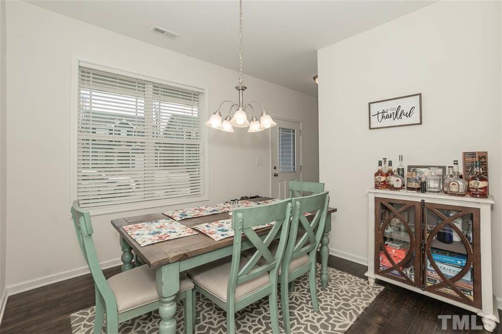 42 Griffith Pl #1 - Photo 3 of 25