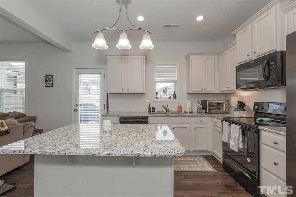 42 Griffith Pl #1 - Photo 5 of 25