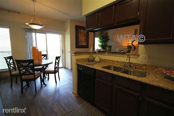 410 and 151 - Photo 3 of 6