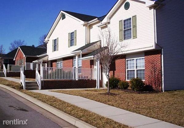 Arlington Greene & Terrace - Photo 3 of 3