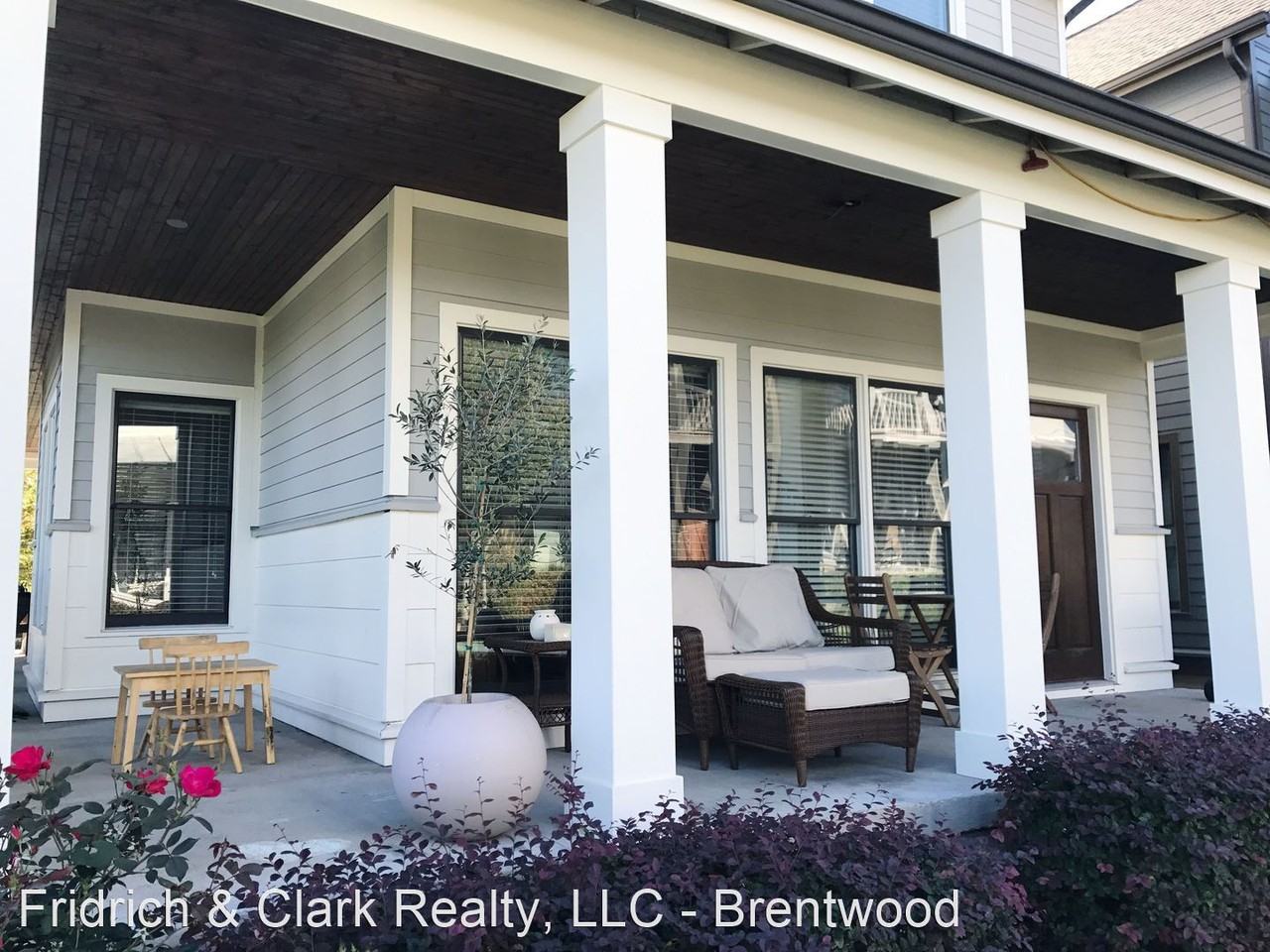 200 Copley Ln - Photo 3 of 28