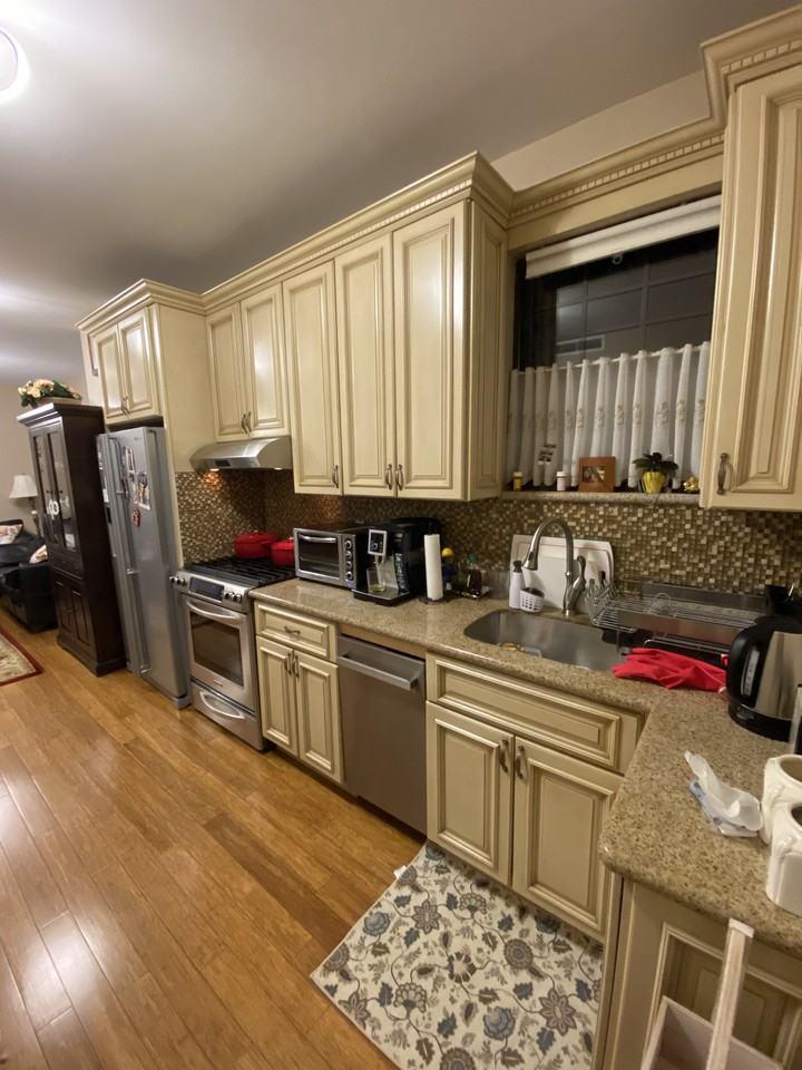 444 81st St #2ndFL - Photo 2 of 11