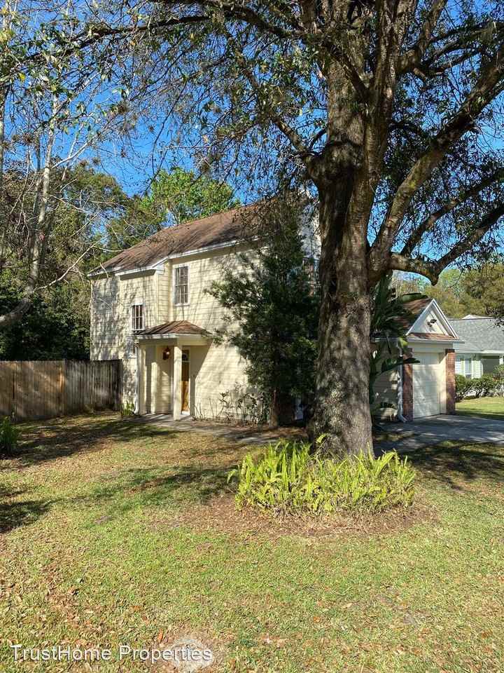 1000 Mccully Ct - Photo 2 of 30