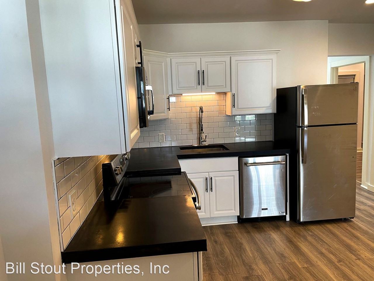 2208 Dumesnil St - Photo 2 of 24