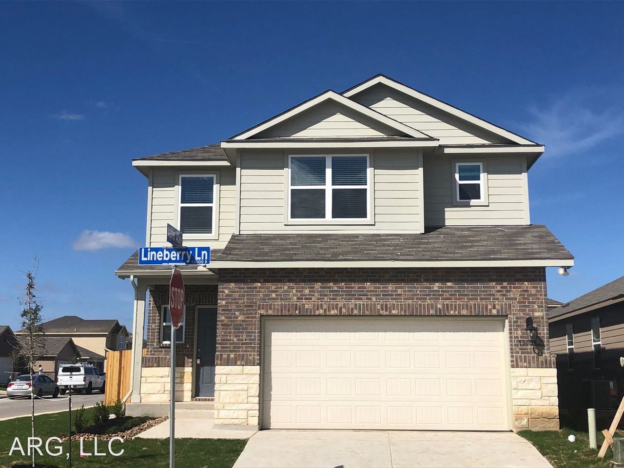 13003 Lineberry Ln - Photo 2 of 12