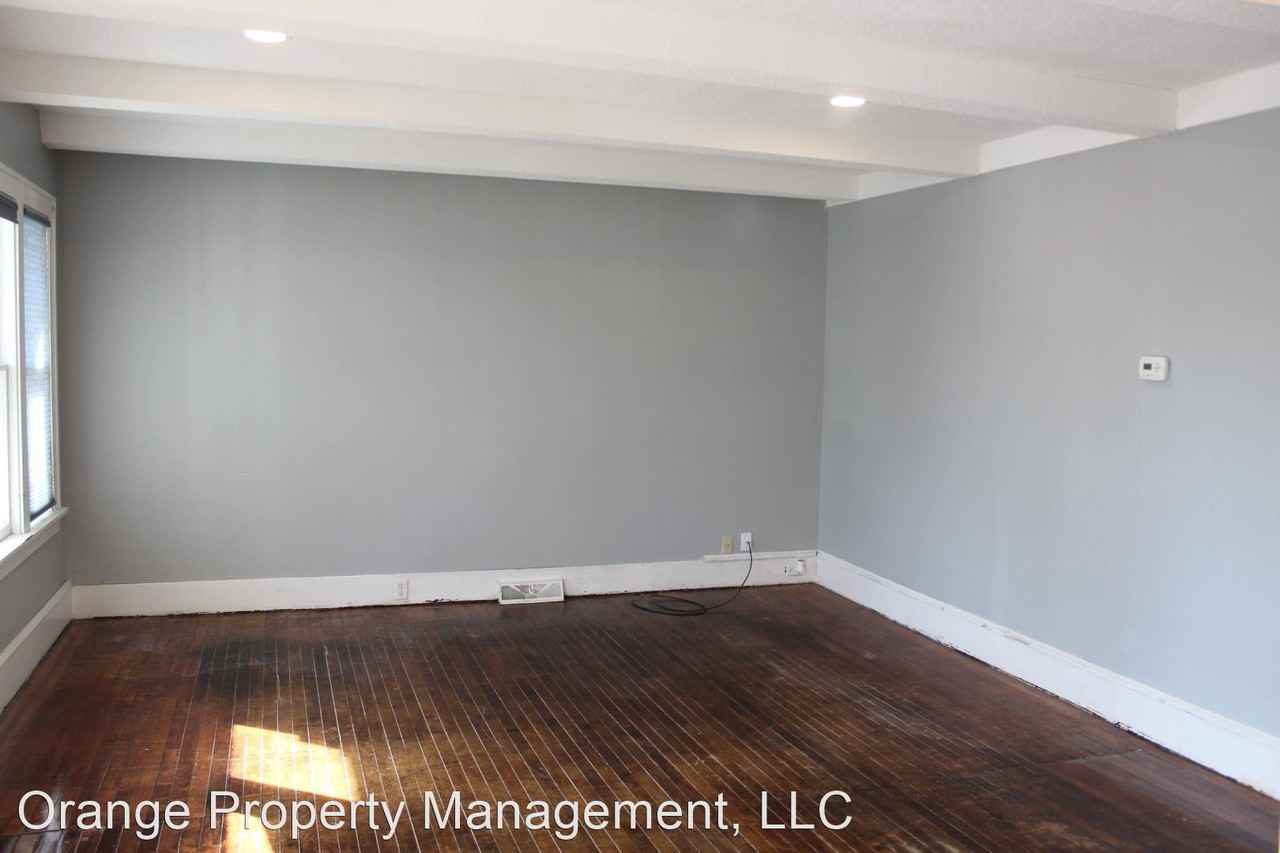 1537 3rd Ave N - Photo 3 of 14