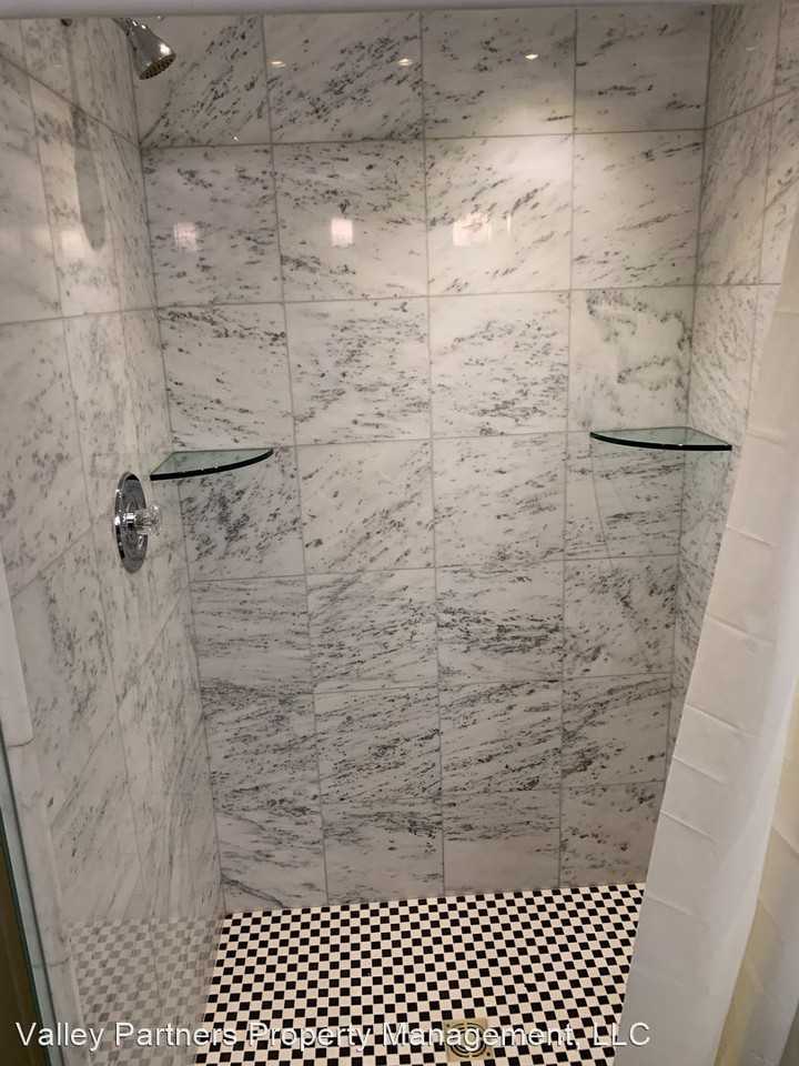 2952 Aronimink Pl - Photo 3 of 22