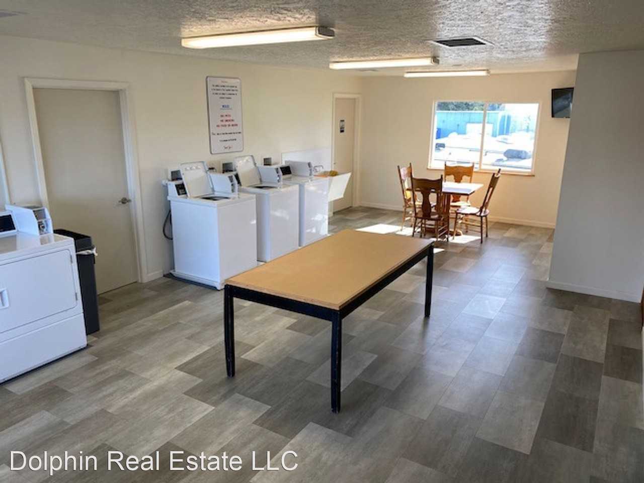 619 NE 1st St. - Photo 2 of 5