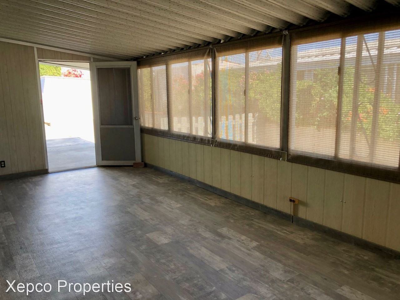 33880 Westchester Dr - Photo 3 of 18