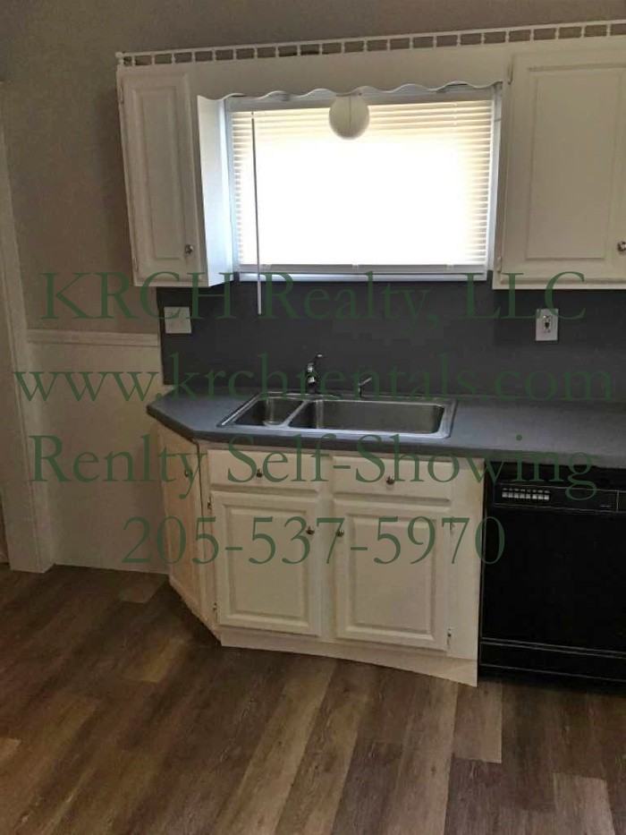 304 Dexter St - Photo 3 of 21