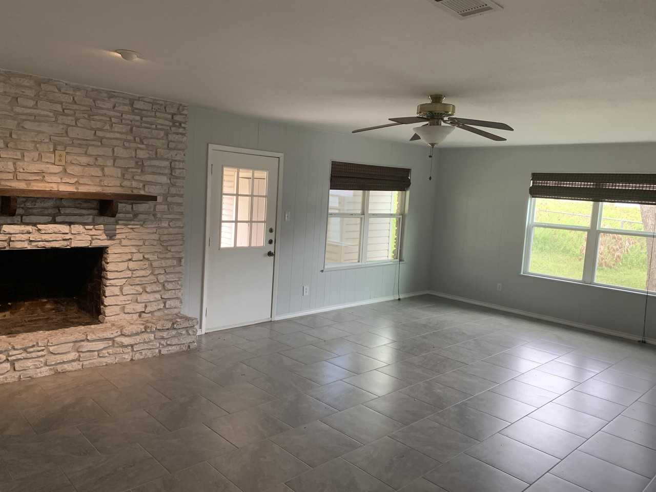 801 Brushy Creek Dr #1 - Photo 3 of 21