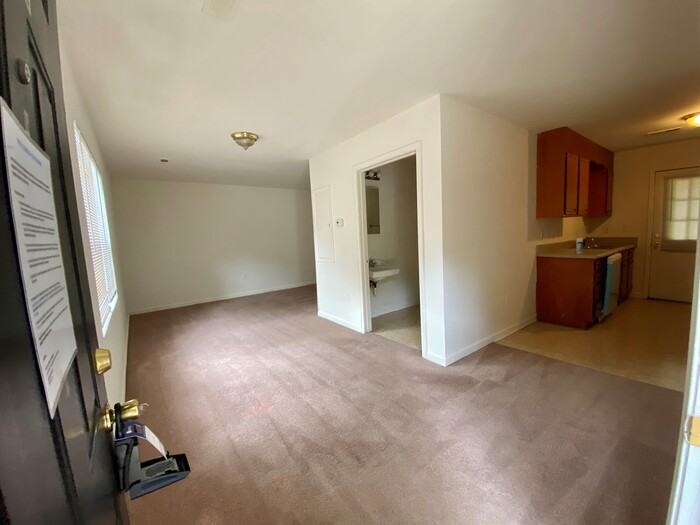 842 7th Avenue Pl Sw #842 - Photo 2 of 4