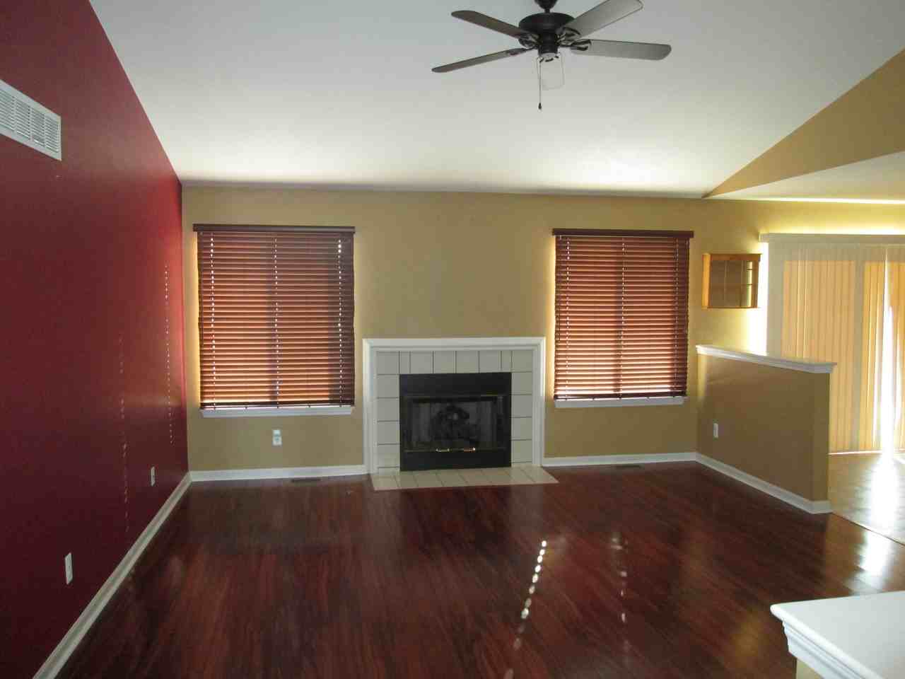 4058 Stone Post Rd - Photo 3 of 17