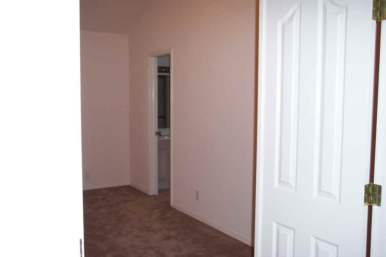 3017 Tierra Salada Dr - Photo 3 of 6