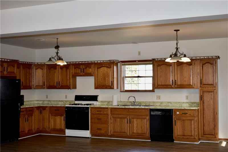 2492 White Cloud Rd Rear - Photo 3 of 17