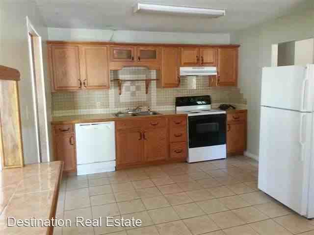 1411 California St - Photo 3 of 14