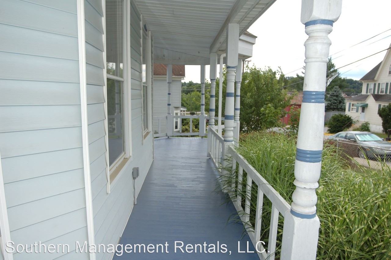 103 W Penn St - Photo 2 of 13