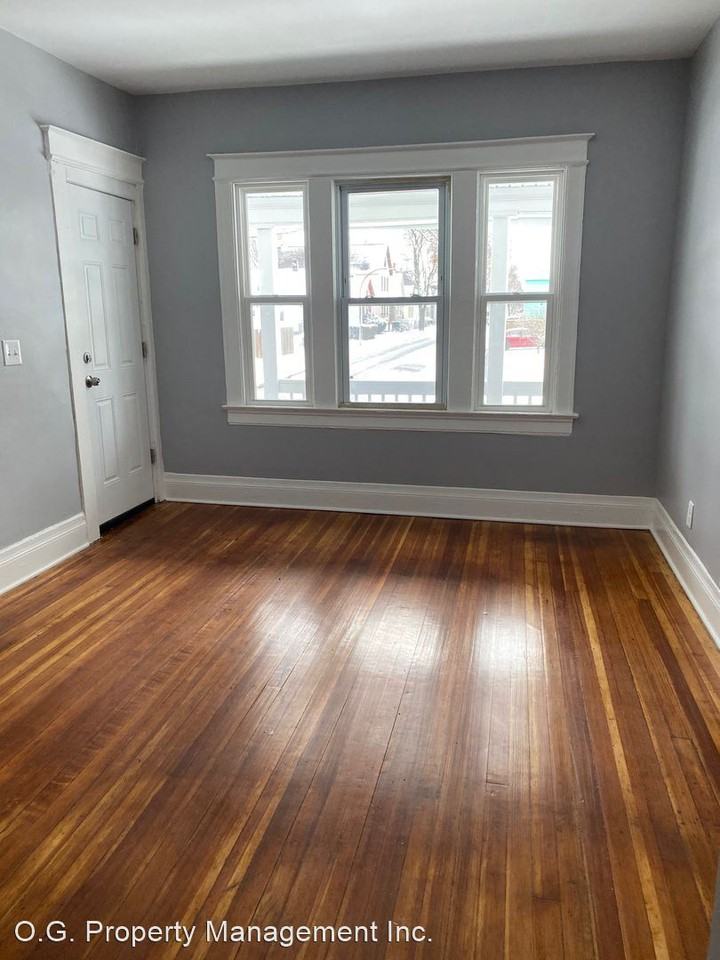 94 Scrantom St - Photo 3 of 15