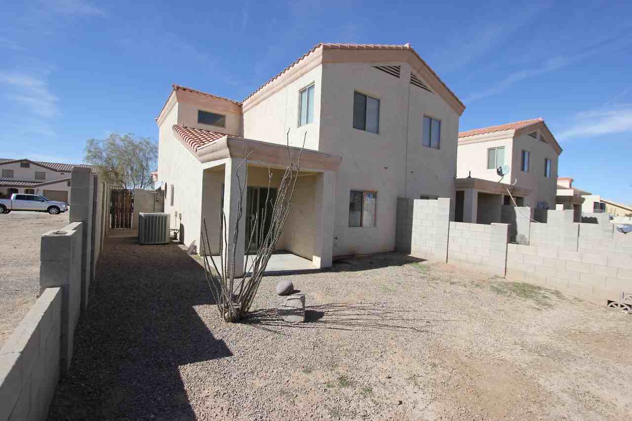 15237 S Moon Valley Rd - Photo 3 of 50